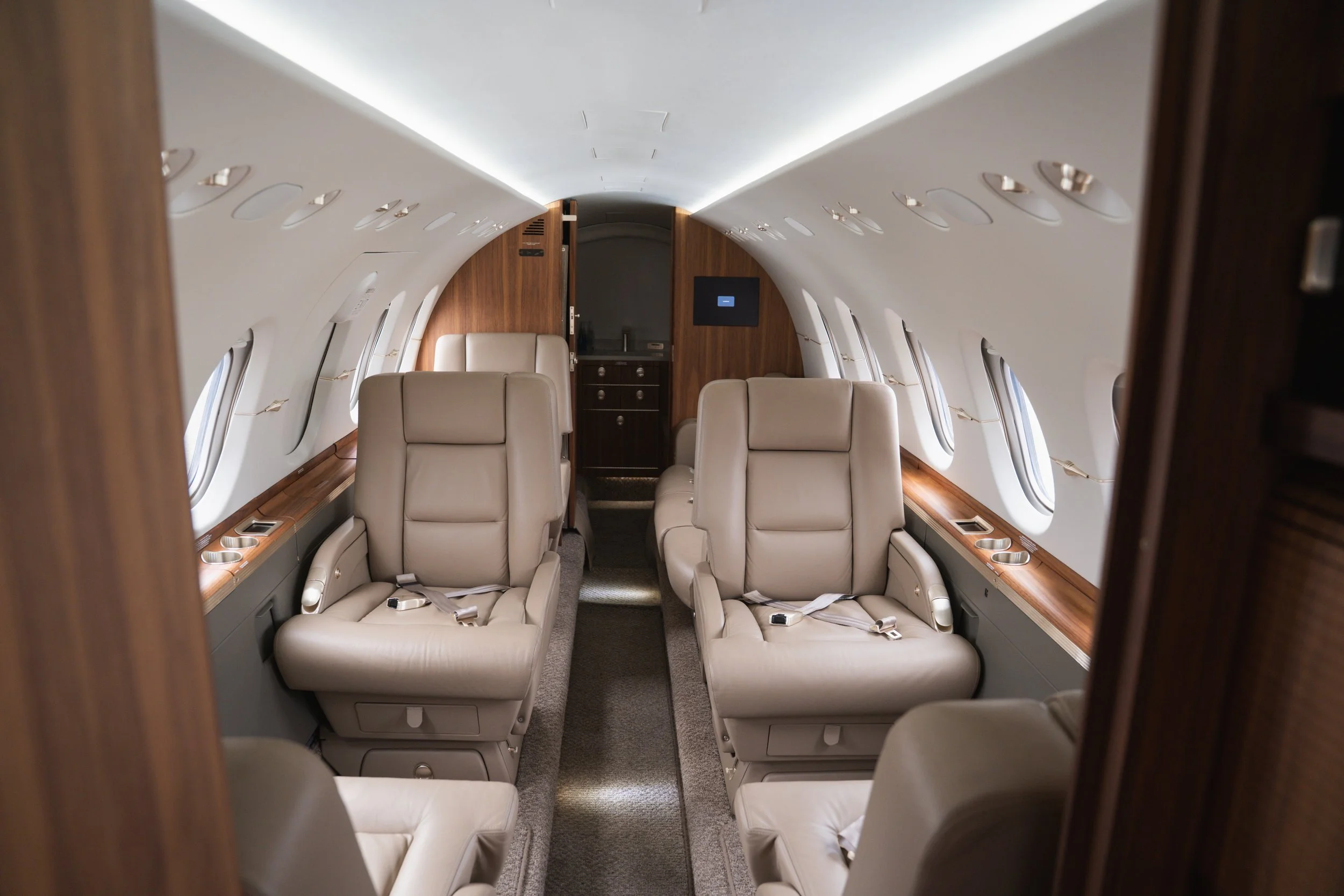 Hawker 850XP — Elite Air